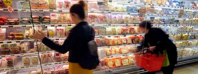 Gaspillage alimentaire : Arash Derambarsh un appel à Juncker