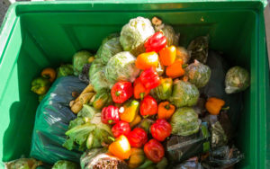 Comment la ville de Courbevoie est devenue un leader mondial dans la lutte contre le gaspillage alimentaire