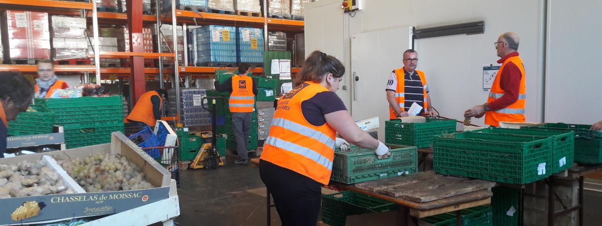 Gaspillage alimentaire : "Pendant trois ans on n'a pas voulu faire appliquer la loi, maintenant on va le faire"