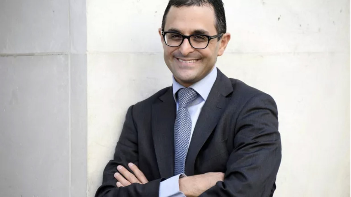 EXCLUSIF - Gaspillage alimentaire: Arash Derambarsh demande à Emmanuel Macron «d'appliquer la loi»