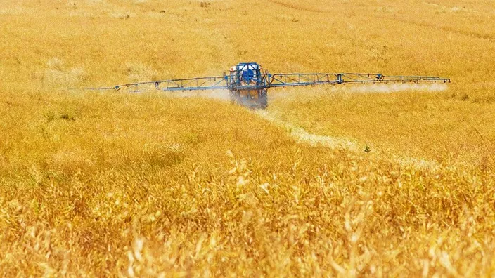Au cœur de la campagne présidentielle, Arash Derambarsh rappelle que le système agroalimentaire français a un grand besoin de refondation