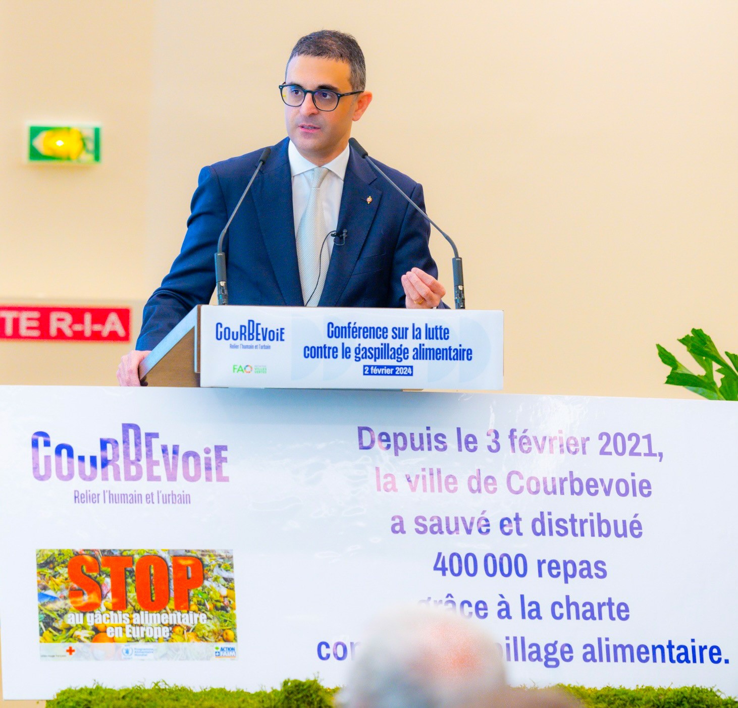 Arash Derambarsh à la conférence anti-gaspillage de Courbevoie (2 février 2024) — combat contre le gaspillage alimentaire et la faim, 400 000 repas sauvés depuis 2021